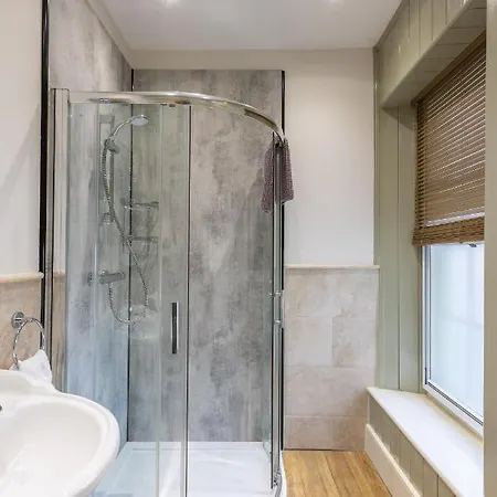 The Black Swan Pickering