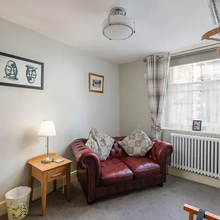 The Black Swan 3* Pickering