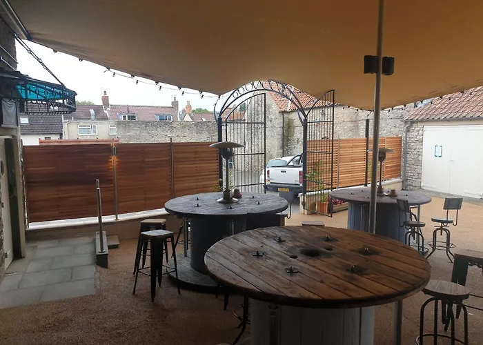 Hotel The Black Swan