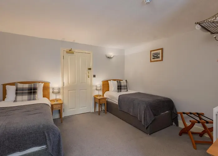 The Black Swan Hotel