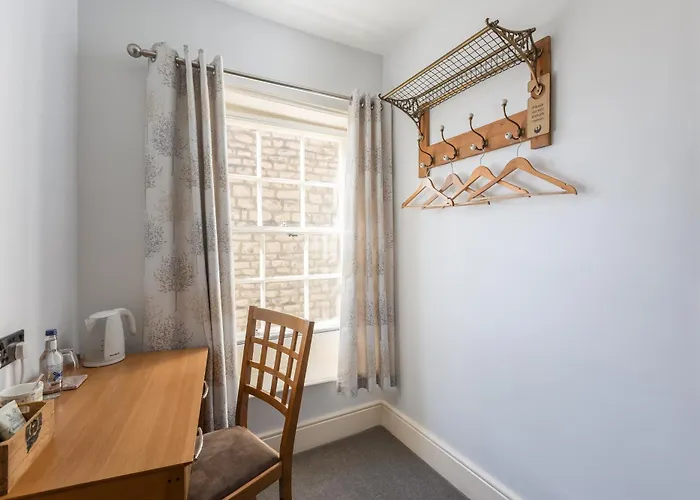 The Black Swan 3* Pickering