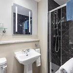 The Black Swan Hotel 3*